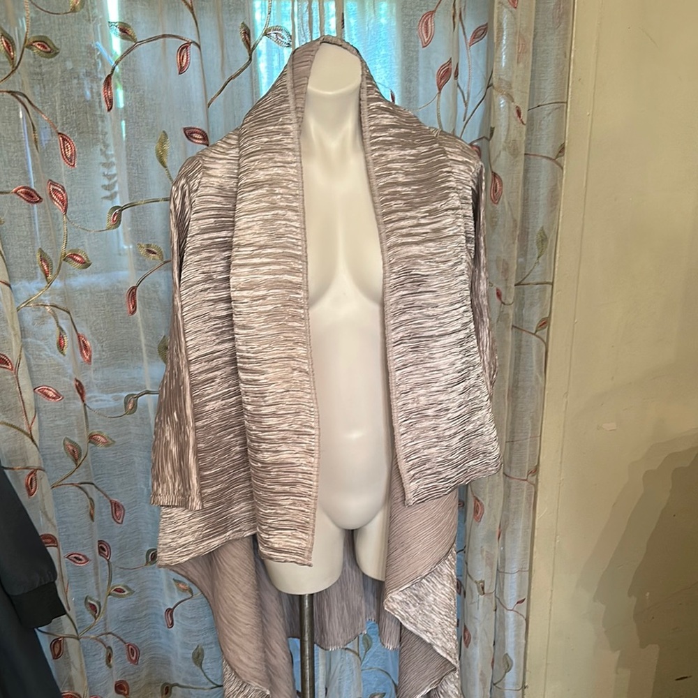 Elegant Textured Open Front Cardigan